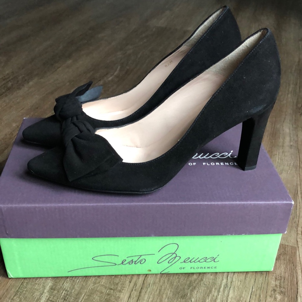 Sesto Meucci Black Suede Heels with Bow Detail